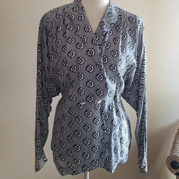 CRISCA TOP W/ WAIST CINCHER - Picture 8 of 9